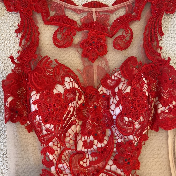 Dave & Johnny red prom dress size 9/10 - Picture 2 of 5